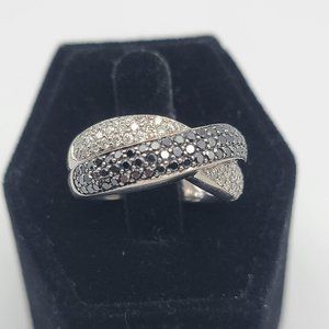 10K White Gold 1.0 CTW Black/White Diamond Crossover Ring